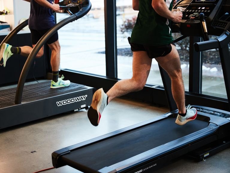 How Do You Simulate Outside Running on a Treadmill?