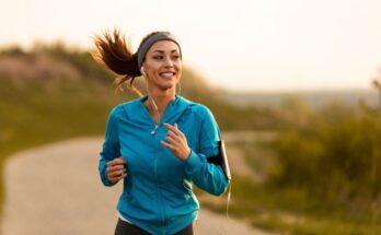 How to Manage Sweat While Running