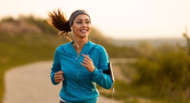 How to Manage Sweat While Running