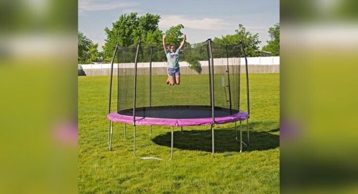 How Long Does an Outdoor Trampoline Last